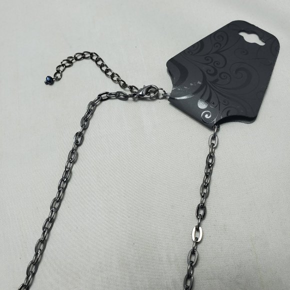 Hematite antique silver  link chain pewter/ silver beaded 3 row layered necklace - Picture 6 of 7